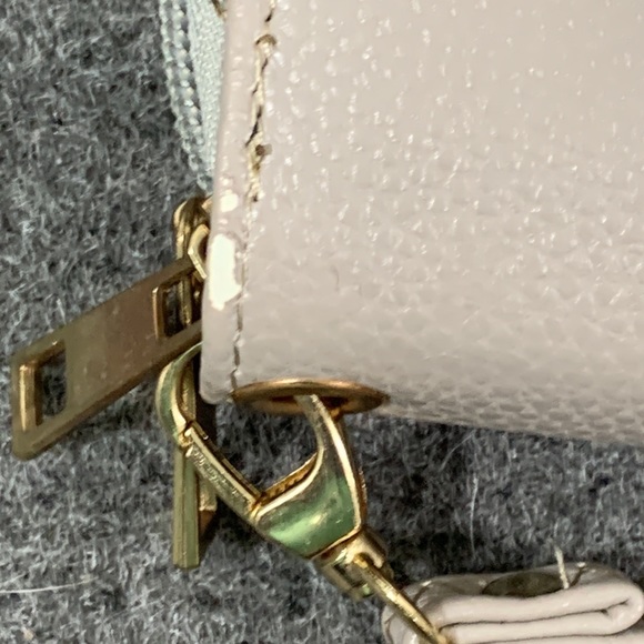 Cee Klein Wristlet Clutch Womens Small Gray Faux Leather Detachable Strap Purse - Picture 4 of 16